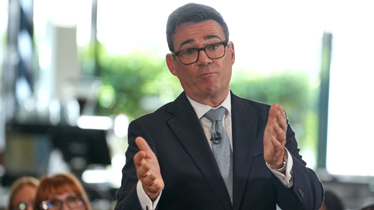 世界杯私人资本计划引发抵制，英国首相要求国际足联主席辞职
